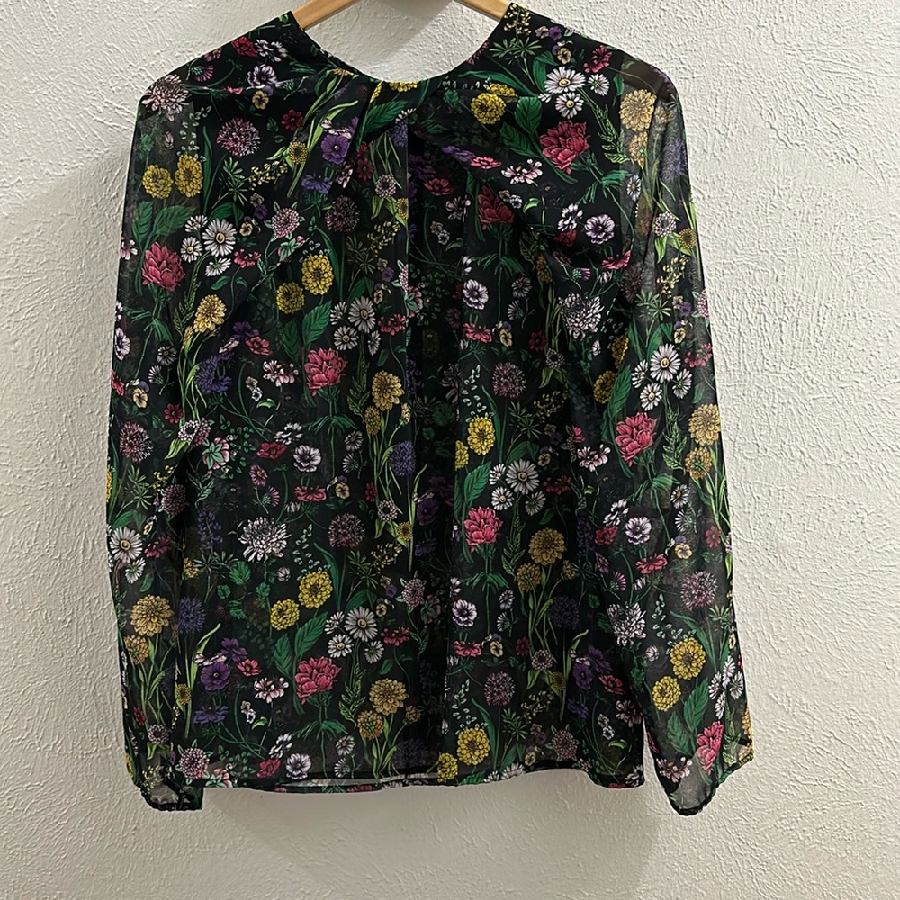 EUC PEARL BY LELA ROSE blouse **